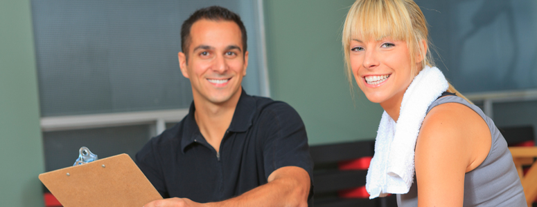 consulting-with-a-new-health-club-member