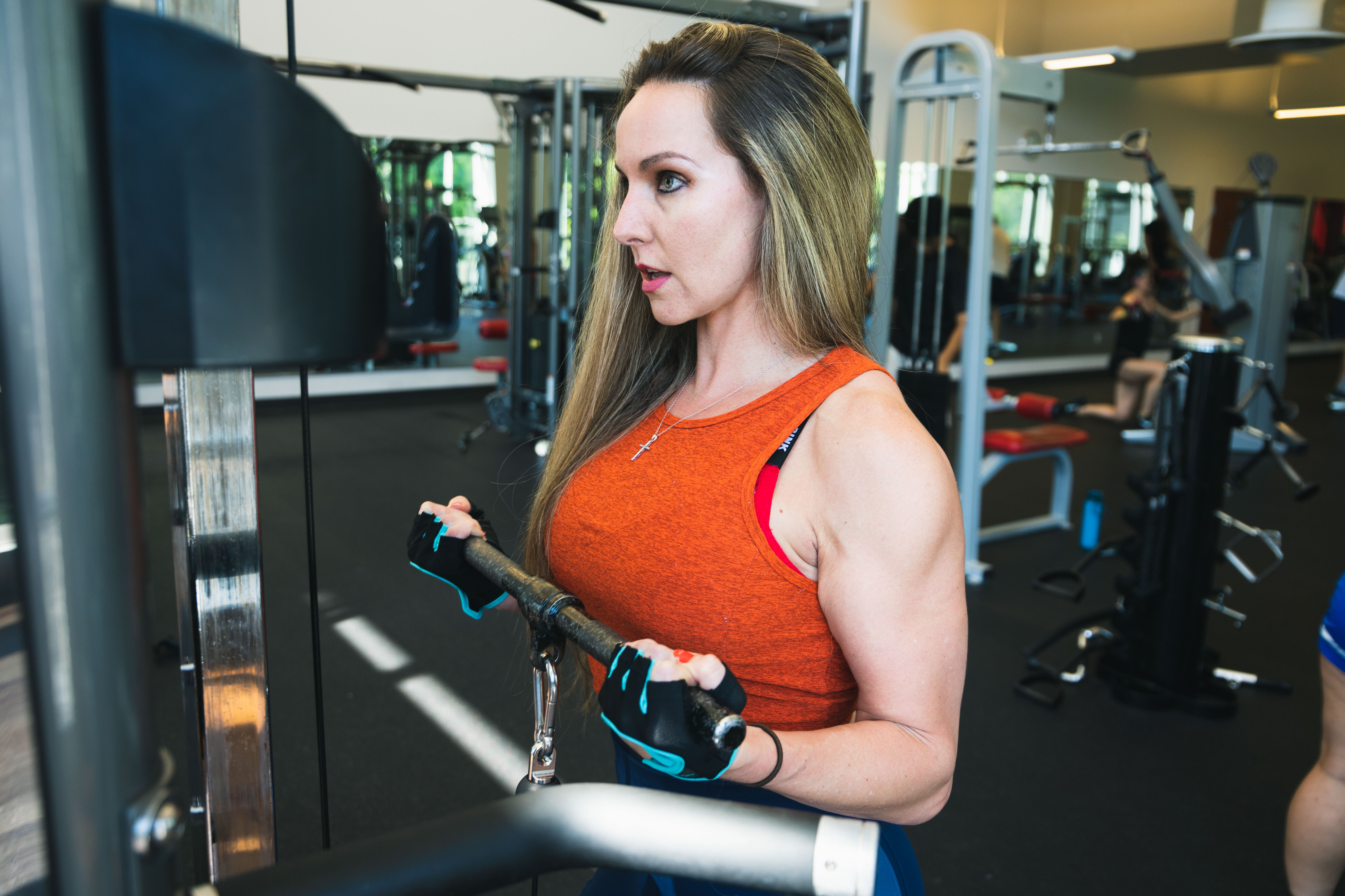 cable equipment bicep curl