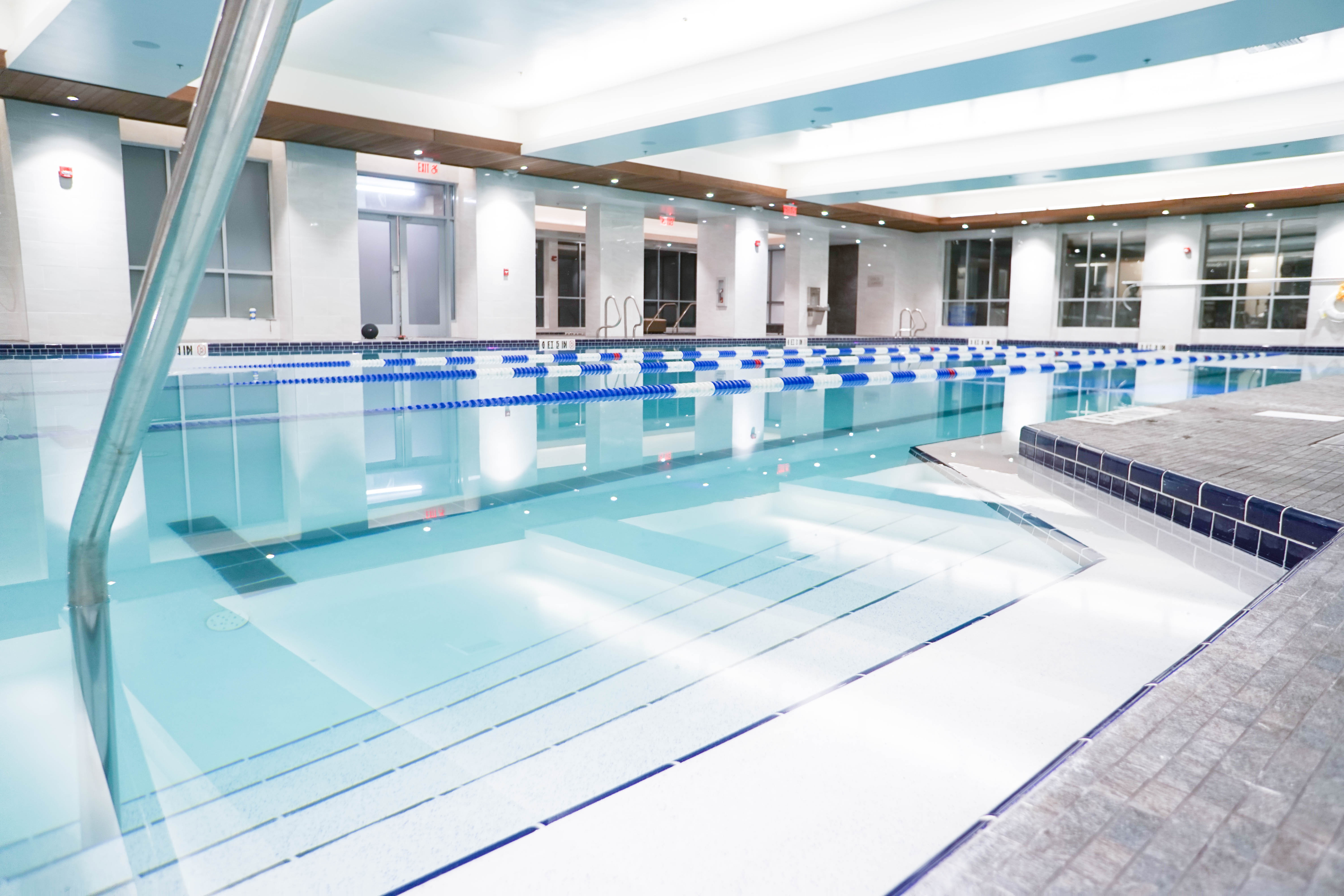 indoor pool at gainesville health & fitness center Main